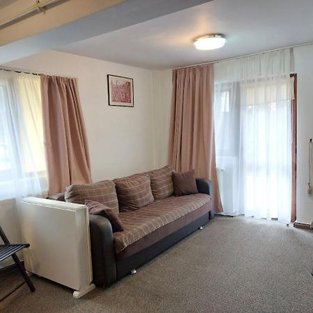 Vila Foc Alb Apartamente-Буштені Екстер'єр фото